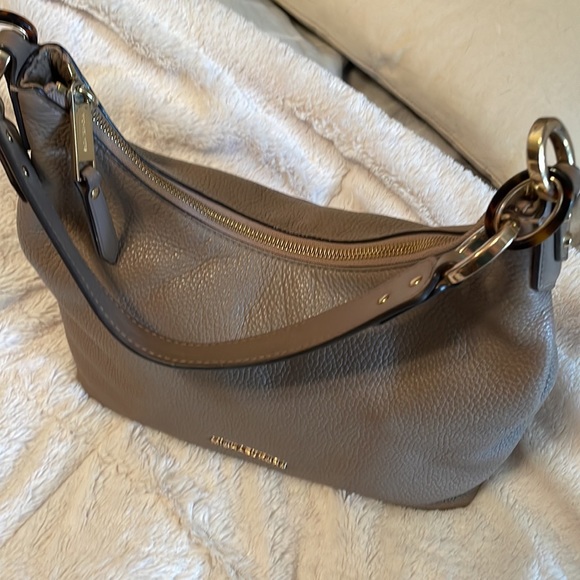 Michael Kors taupe handbag includes additional strap in original wrapping - Picture 3 of 5